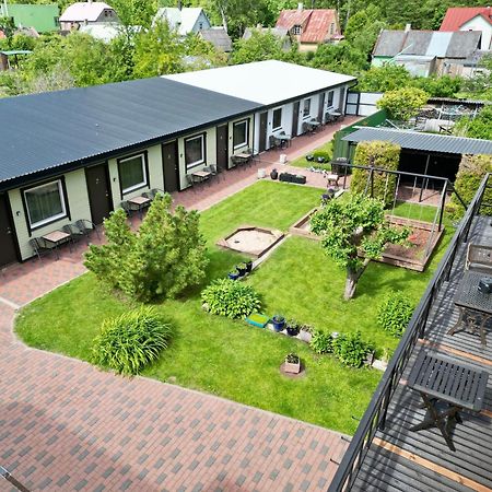 Guesthouse Maenniku Parnu Bagian luar foto